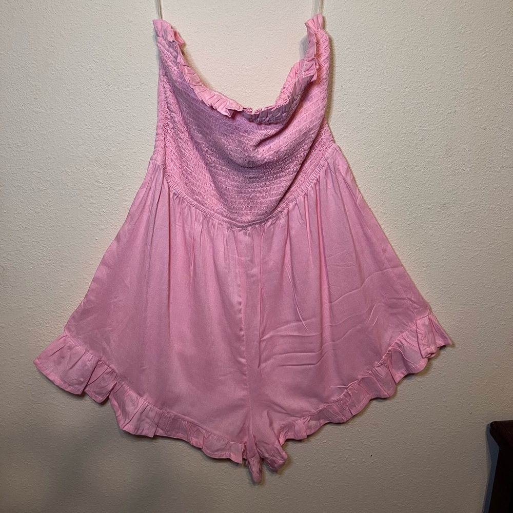 Rue 21 pink romper. Size M